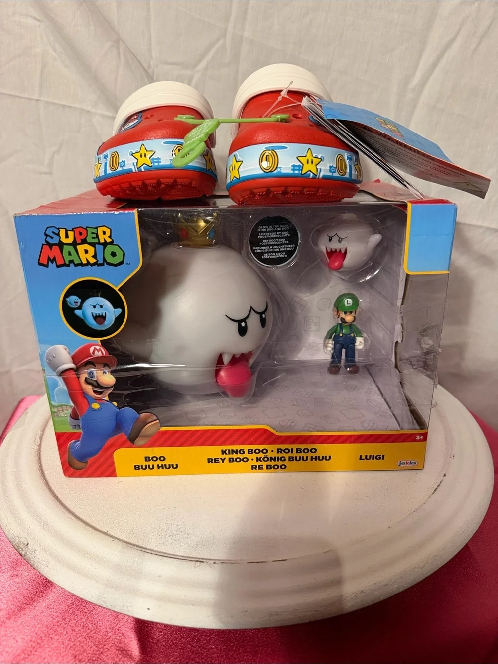 New Crocs Mario Light Up 12c and Nintendo King Boo and Luigi Toy Set